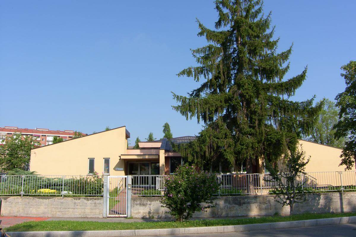 Edificio Scolastico FREJUS 69